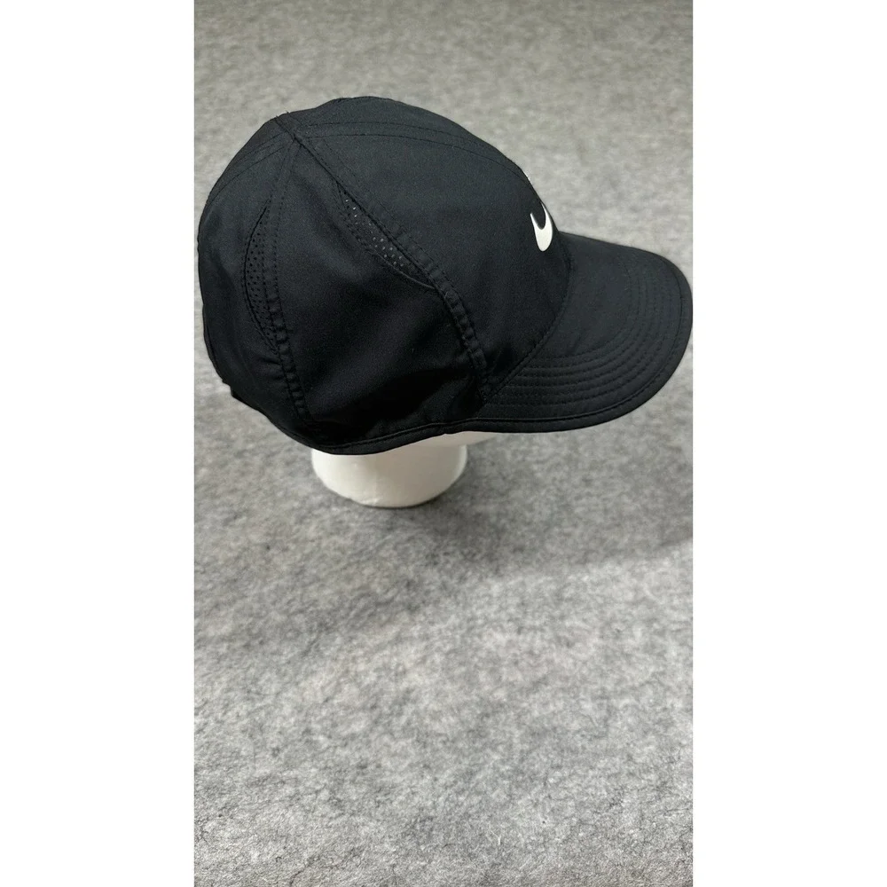 Nike FeatherLight Dri Fit Hat Adjustable Strap Performance Black Running Jugging